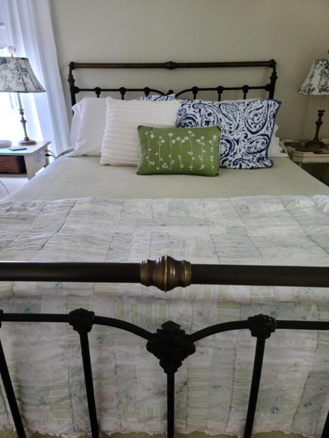 Benjamin F. Packard House Bed And Breakfast Bath Buitenkant foto